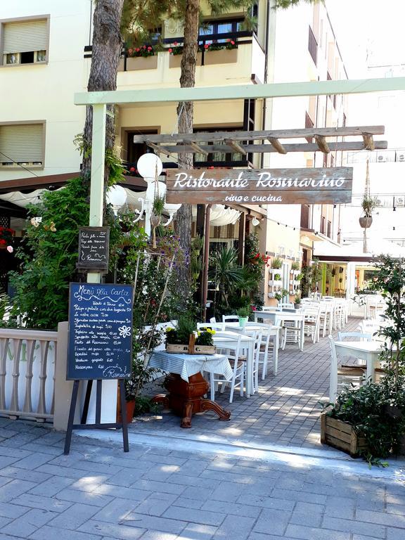 Hotel Helvetia Milano Marittima Exteriör bild